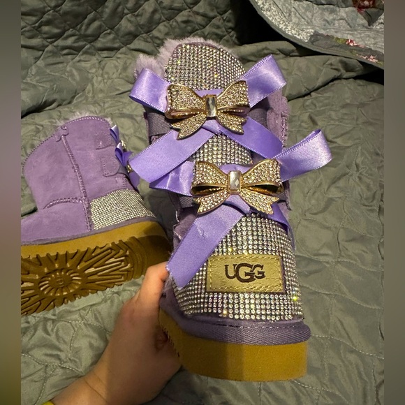 Brand New customized purple Uggs girl size 2 - Picture 8 of 9